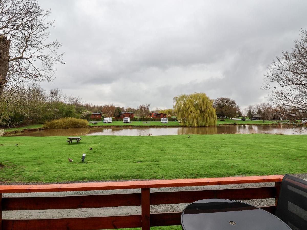 Oak Lodge Hadnall ภายนอก รูปภาพ